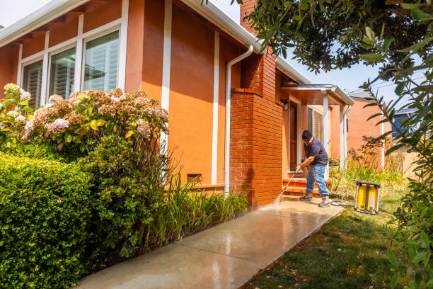 Why Choose Our Certified Pressure Washing Experts for Your Project Needs in Midland, MI?